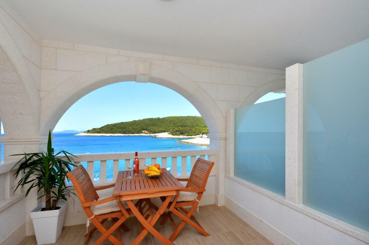Villa Stonehouse Milna  Exterior foto